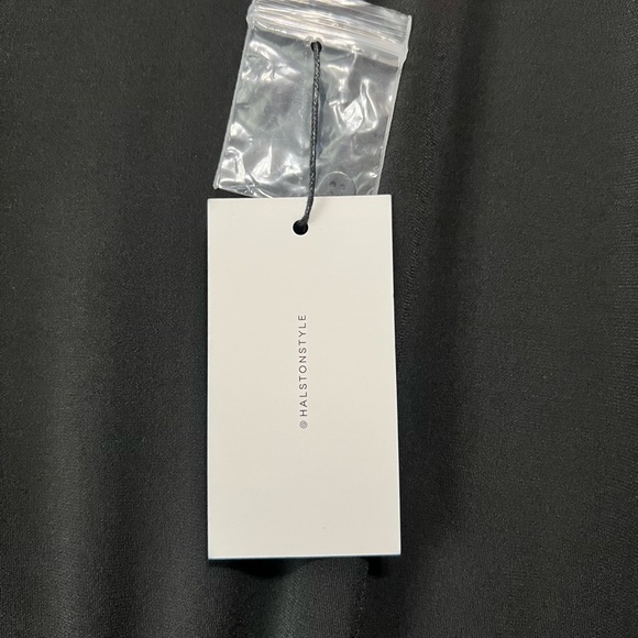 New - Picture 7 of 7